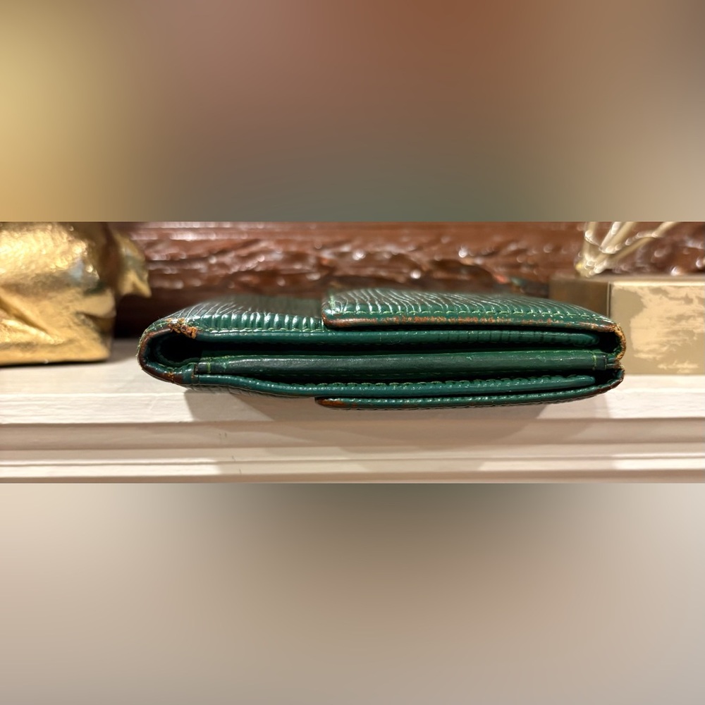 Gorgeous Authentic Vintage Louis Vuitton Epi Wallet - Picture 7 of 12